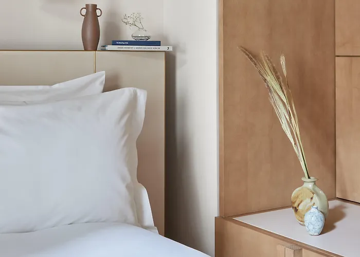 Buckle Street Studios by Locke